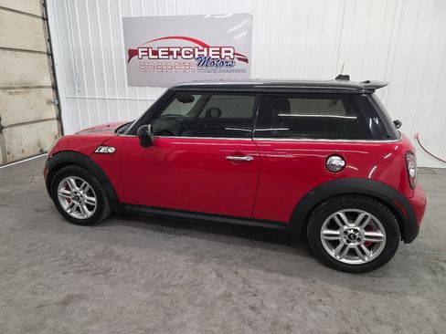 Used 2011 MINI Cooper S image 8