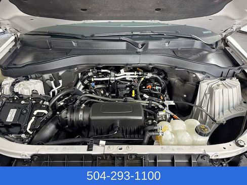 Used 2022 Ford Explorer XLT image 30