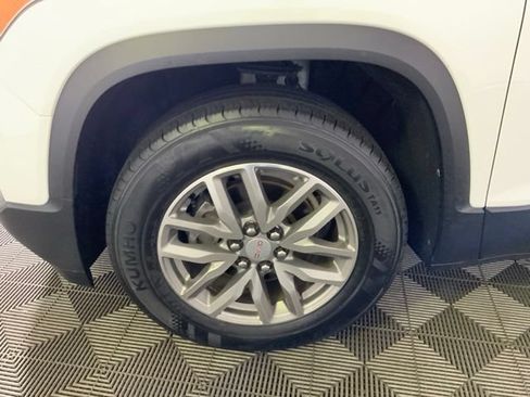 Used 2018 GMC Acadia SLE w/ Driver Alert Package I AWD/4WD image 9
