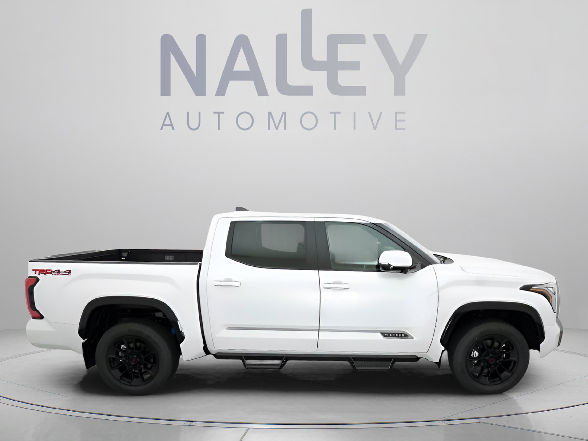 New 2026 Toyota Tundra Platinum w/ TRD Off-Road Package AWD/4WD image 21
