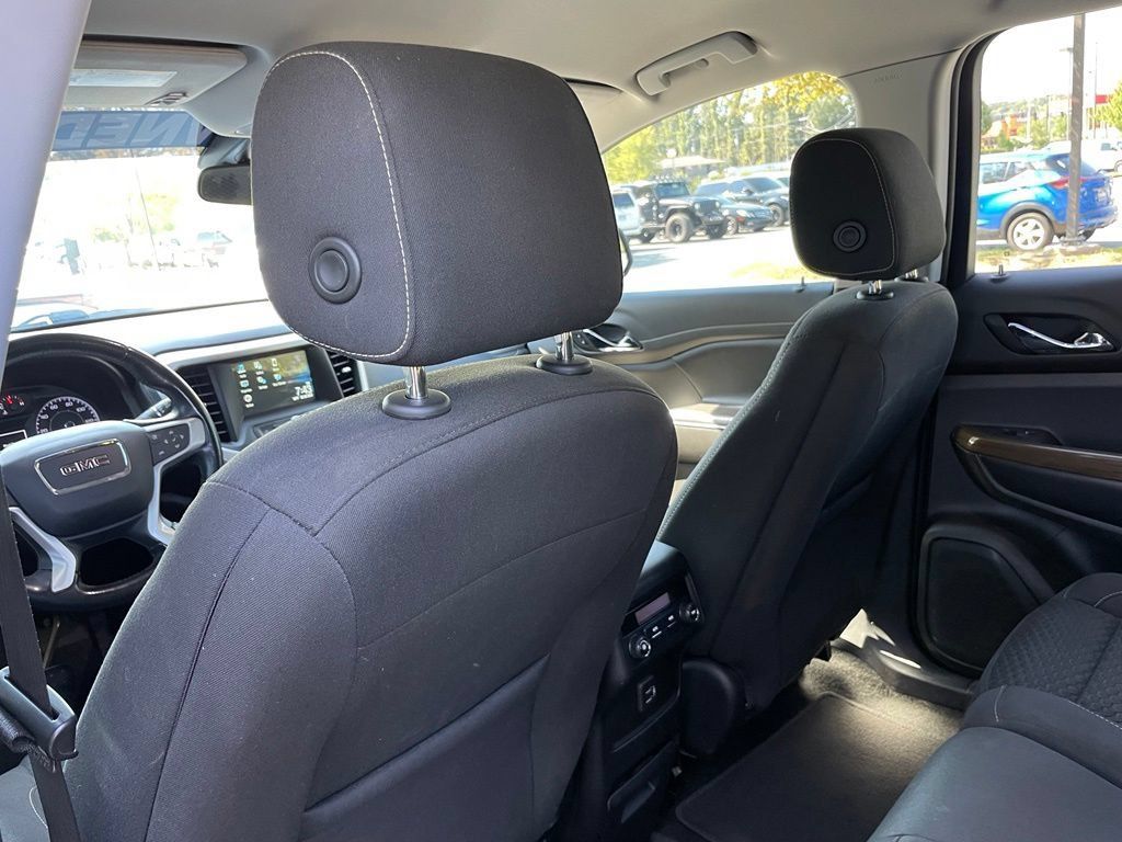 Used 2019 GMC Acadia SLE FWD image 28