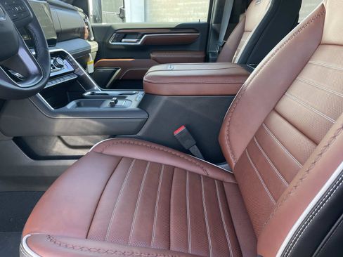 New 2026 GMC Sierra 2500 Denali Ultimate w/ Max Trailering Package image 22