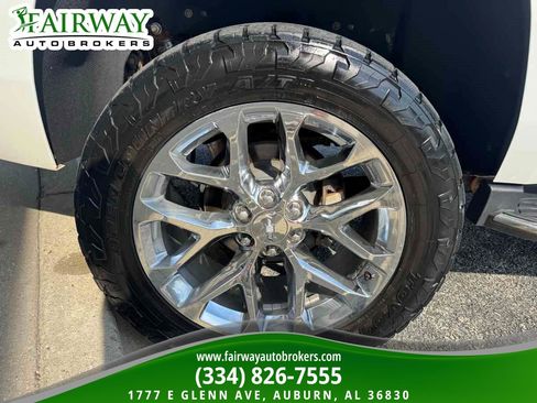 Used 2019 Chevrolet Tahoe Premier RWD image 38