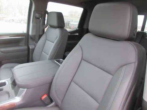 New 2026 GMC Sierra 1500 Elevation w/ Elevation Premium Package image 14