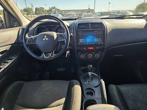 Used 2016 Mitsubishi Outlander Sport ES FWD image 11
