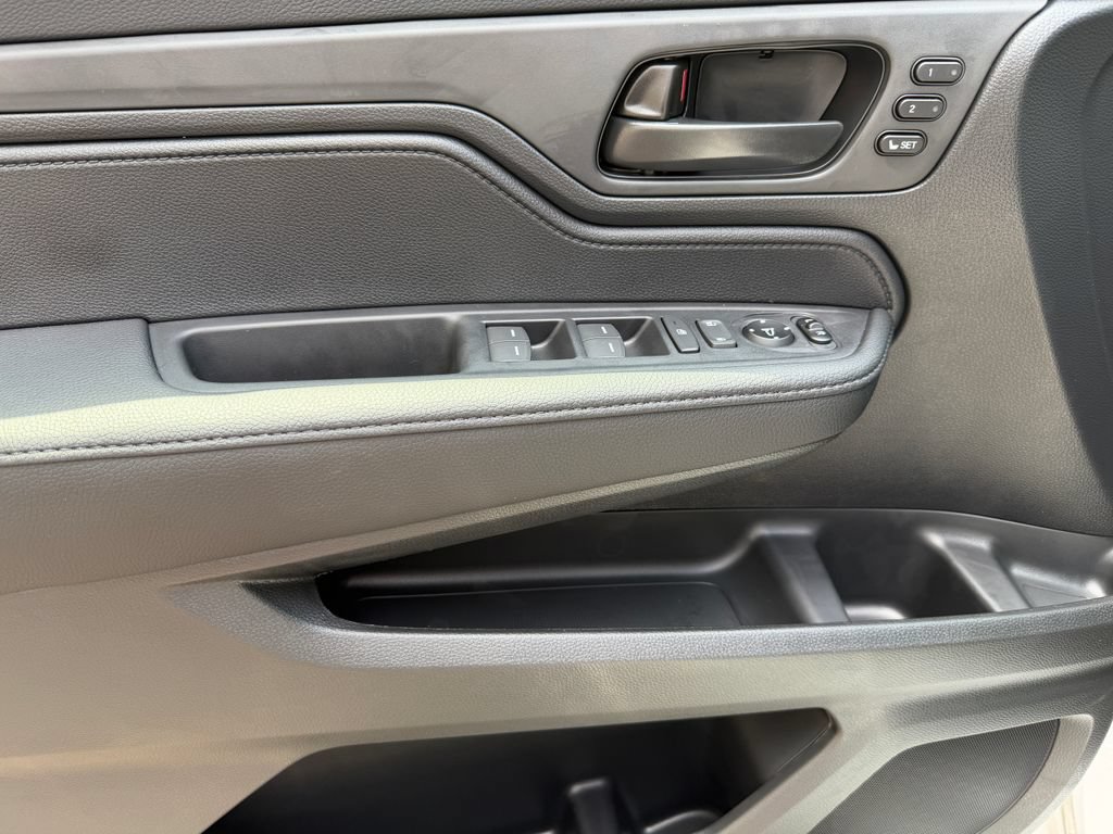 New 2026 Honda Odyssey Sport-L image 13