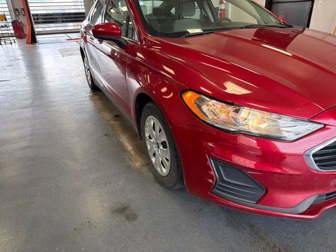 Certified 2020 Ford Fusion S FWD image 1