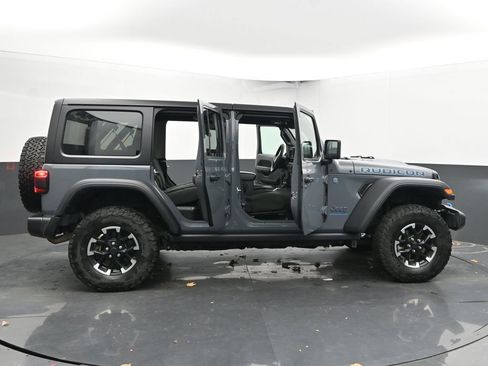 Used 2024 Jeep Wrangler Unlimited Rubicon 4xe image 61