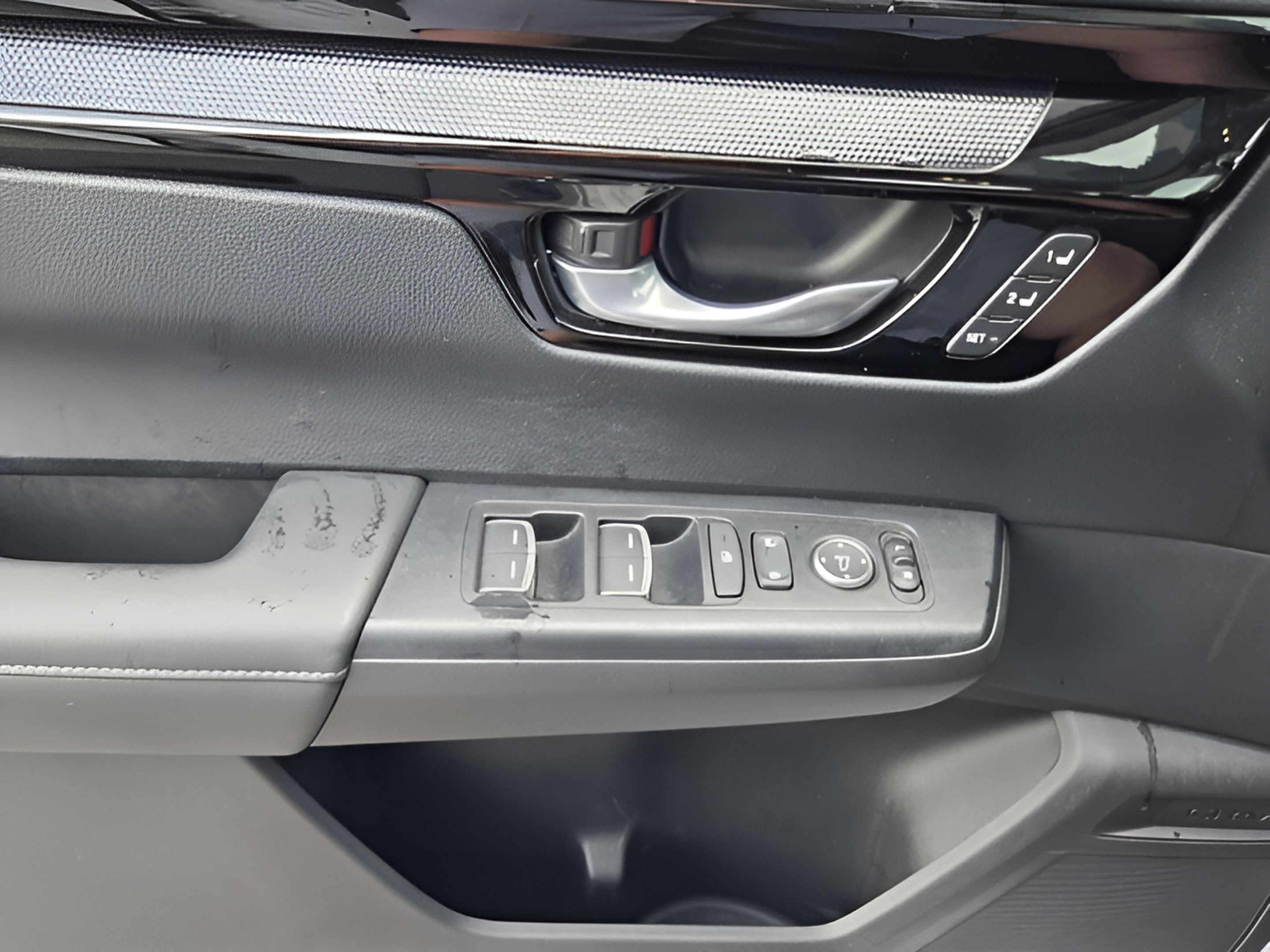 Used 2024 Honda CR-V EX-L image 27