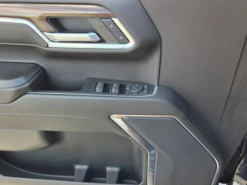 Used 2023 Chevrolet Silverado 1500 LT Trail Boss image 34