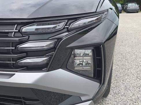 New 2026 Hyundai Tucson SE FWD image 11
