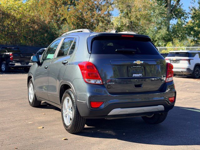 Used 2018 Chevrolet Trax LT w/ LT Convenience Package FWD image 6