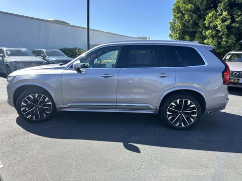 Certified 2026 Volvo XC90 B5 Plus image 7