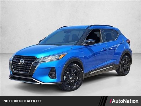 Used 2023 Nissan Kicks SR FWD image 1