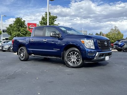 Used 2021 Nissan Titan SV w/ SV Convenience Package
