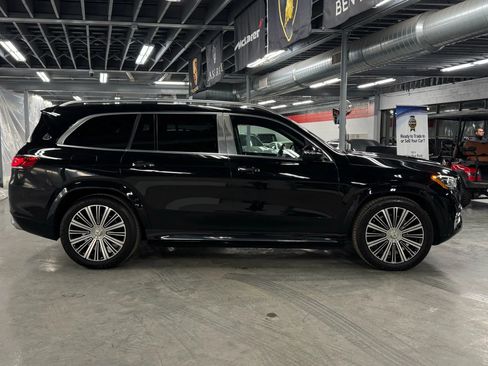 Used 2021 Mercedes-Benz Maybach GLS 600 4MATIC image 42