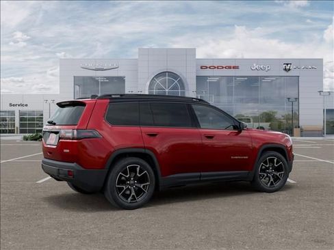 New 2026 Jeep Cherokee Overland image 4