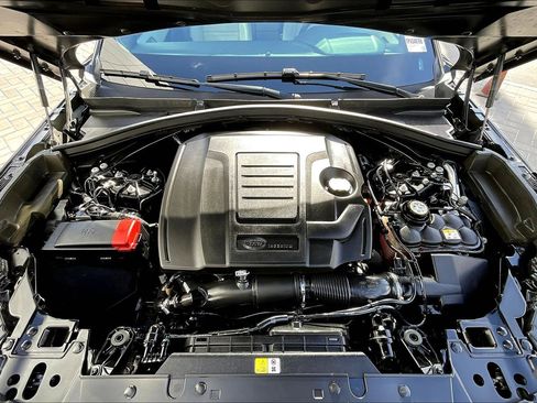 Used 2023 Land Rover Range Rover Velar R-Dynamic S image 10