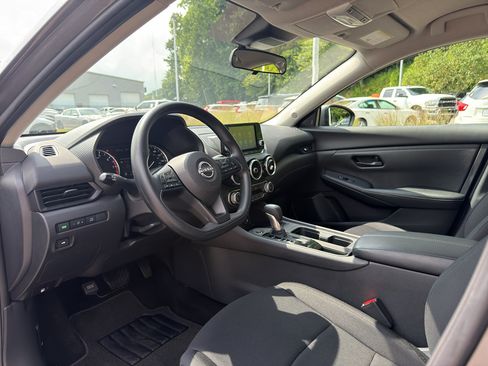 Certified 2025 Nissan Sentra S w/ Trunk Package FWD image 7