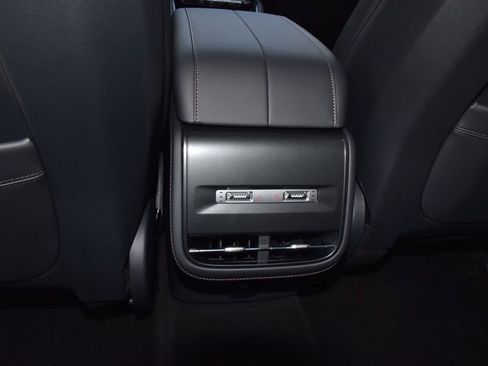 New 2026 Lincoln Nautilus Reserve w/ Jet Appearance Package AWD/4WD image 25