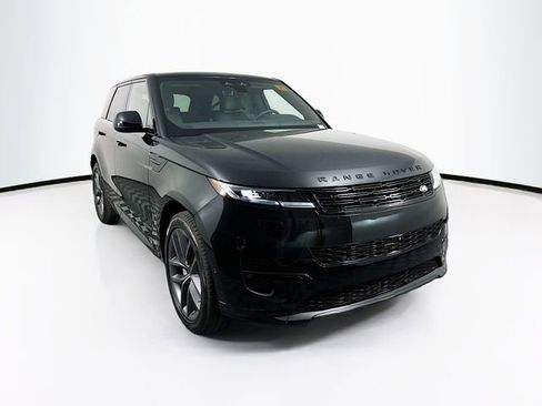 New 2026 Land Rover Range Rover Sport Dynamic SE AWD/4WD image 3