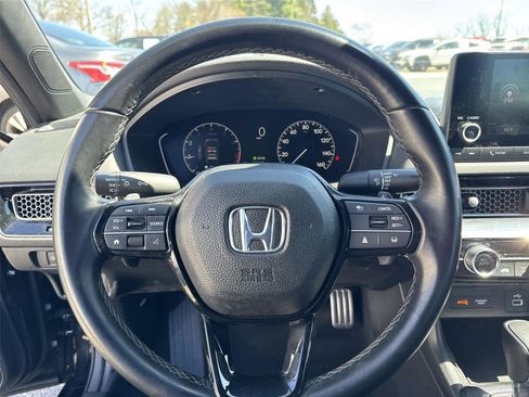 Used 2023 Honda Civic Sport image 18