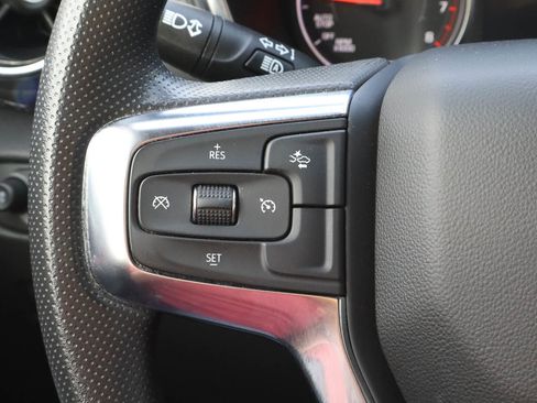 Used 2025 Chevrolet Blazer LT image 25