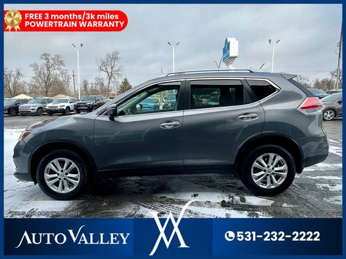Used 2015 Nissan Rogue SV image 4