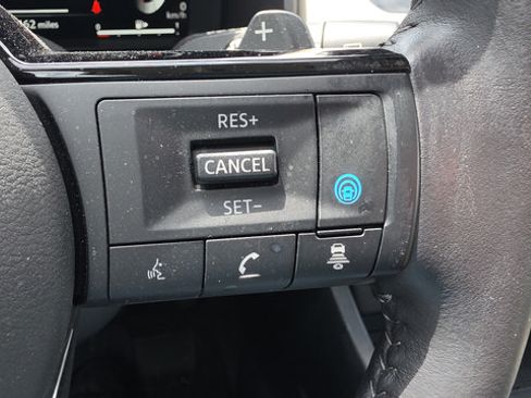 Used 2024 Nissan Rogue SL w/ SL Premium Package AWD/4WD image 11