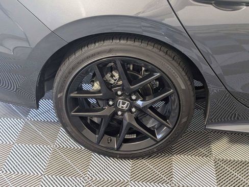 Used 2023 Honda Civic Sport image 9