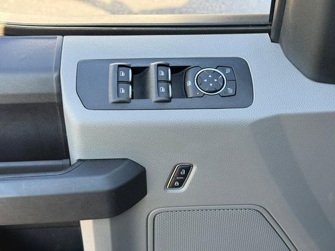 Used 2018 Ford F150 XL w/ Equipment Group 101A Mid image 16