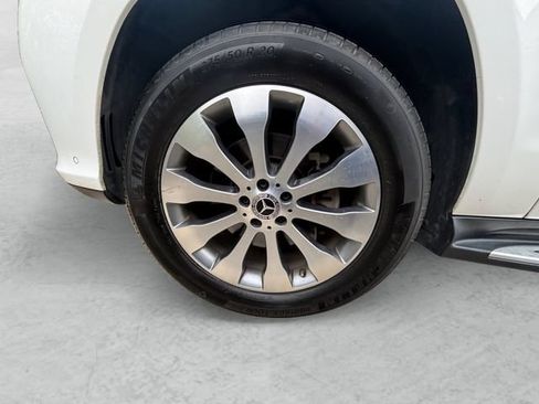 Used 2019 Mercedes-Benz GLS 450 4MATIC image 29