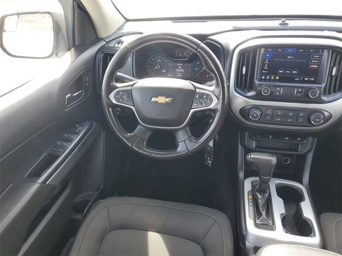 Used 2020 Chevrolet Colorado LT image 22