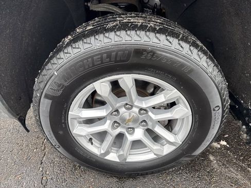 Used 2022 Chevrolet Silverado 1500 LT image 24