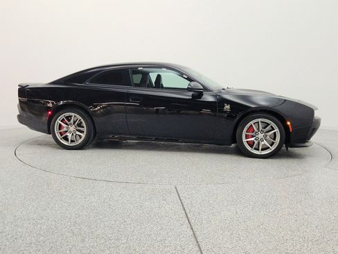 Used 2025 Dodge Charger Daytona Scat Pack w/ Track Pack AWD/4WD image 4