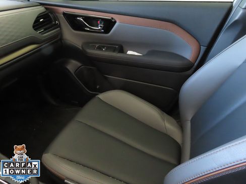 Used 2025 Subaru Forester Sport image 22