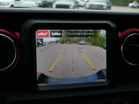 Used 2023 Jeep Gladiator Rubicon w/ LED Lighting Group AWD/4WD image 27