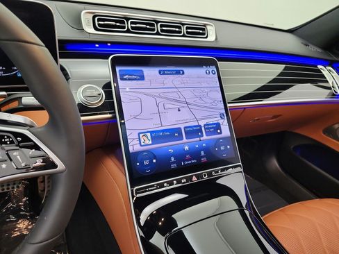Certified 2024 Mercedes-Benz S 580e 4MATIC Sedan image 14