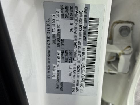 Used 2019 Toyota Yaris LE FWD image 40