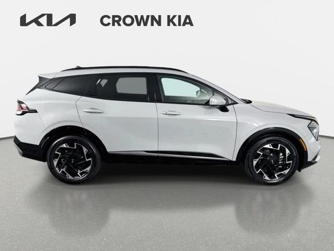 Certified 2025 Kia Sportage SX FWD image 4