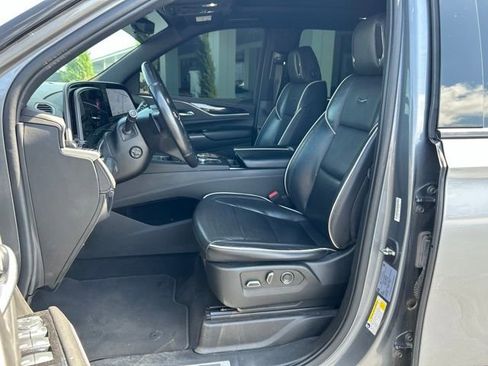 Used 2021 Cadillac Escalade Sport w/ Driver Assist Tech Package AWD/4WD image 21