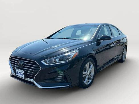 Used 2018 Hyundai Sonata Limited w/ Limited Ultimate Package 03 FWD image 3