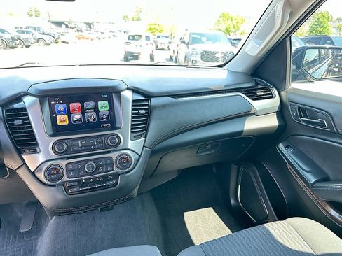 Used 2020 Chevrolet Tahoe LS w/ Enhanced Driver Alert Package image 20