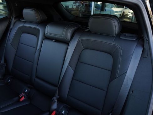 New 2025 Chevrolet Equinox EV LT image 25