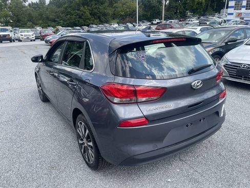 Used 2018 Hyundai Elantra GT FWD image 7