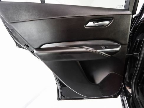 Used 2025 Cadillac XT4 Premium Luxury image 52