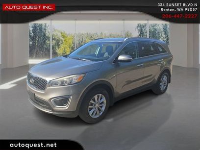 Used 2017 Kia Sorento FWD w/ LX Convenience Package