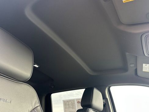 Used 2024 GMC Sierra 1500 Denali w/ Technology Package image 19