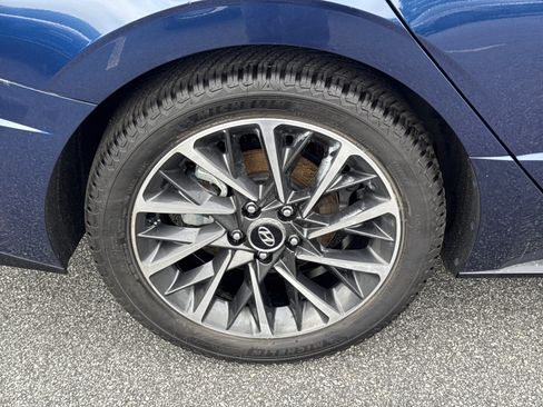 Used 2020 Hyundai Sonata Limited image 17