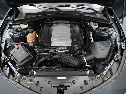 Used 2023 Chevrolet Camaro SS RWD image 31